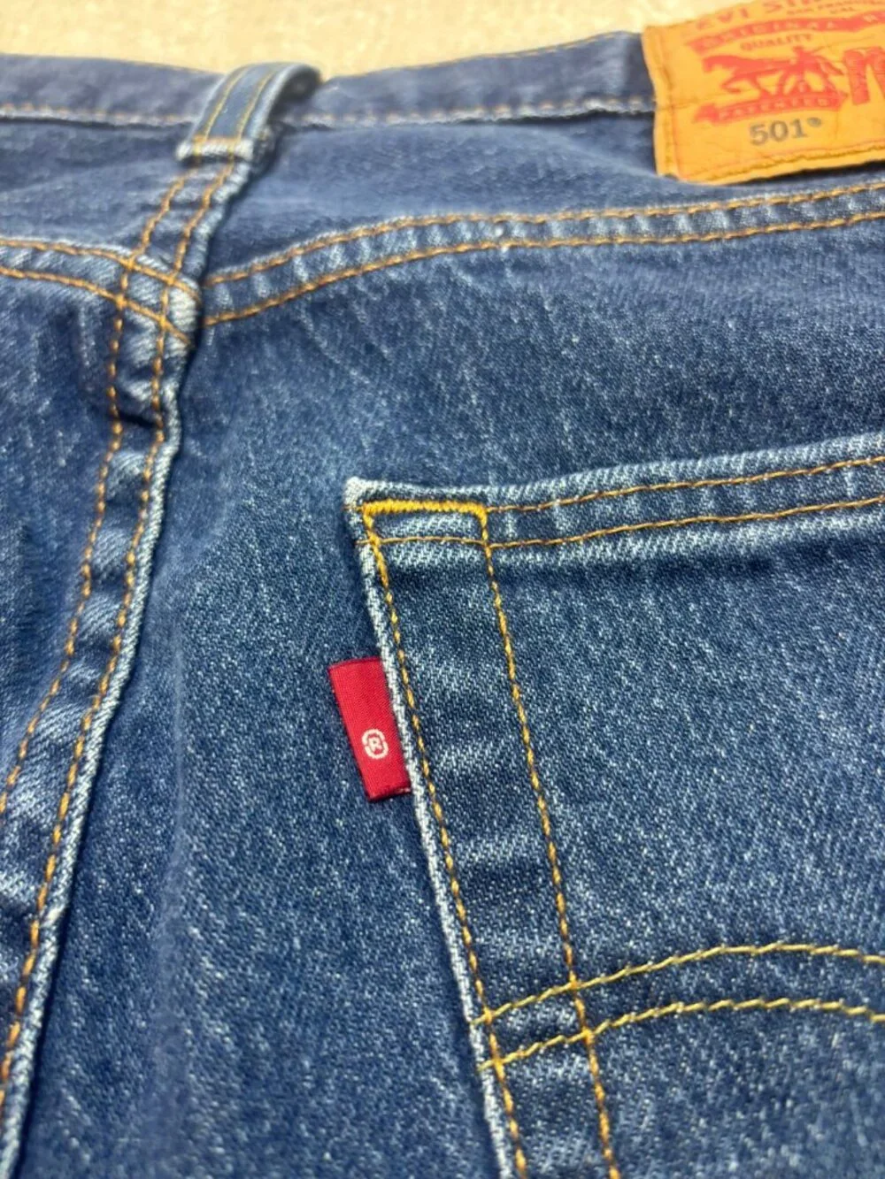 Levi's 501 Original Fit Button Fly Dark Wash Jeans W32 L30